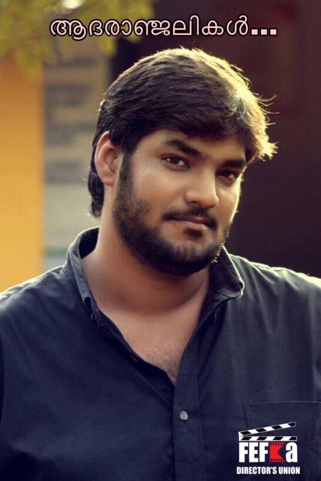 യുവ സംവിധായകൻ വിവേക് ആര്യൻ അന്തരിച്ചു.